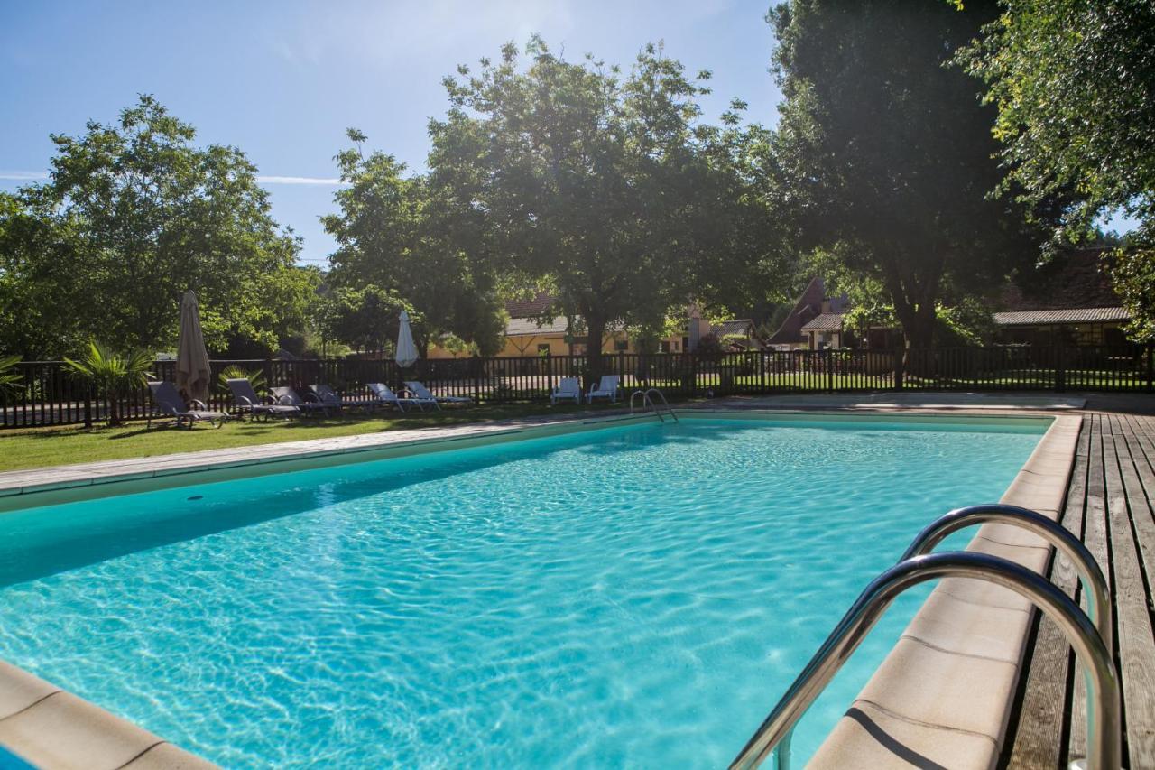 Camping La Ferme De Perdigat Limeuil Ngoại thất bức ảnh