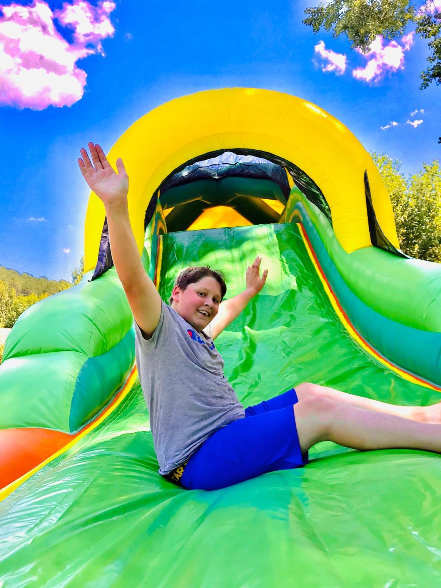 Camping La Ferme De Perdigat Limeuil Ngoại thất bức ảnh