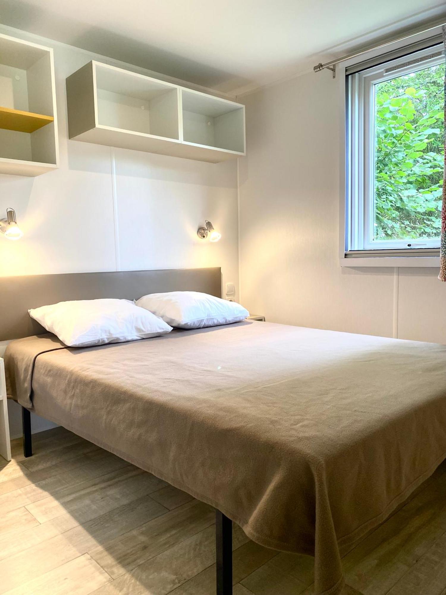 Camping La Ferme De Perdigat Limeuil Phòng bức ảnh